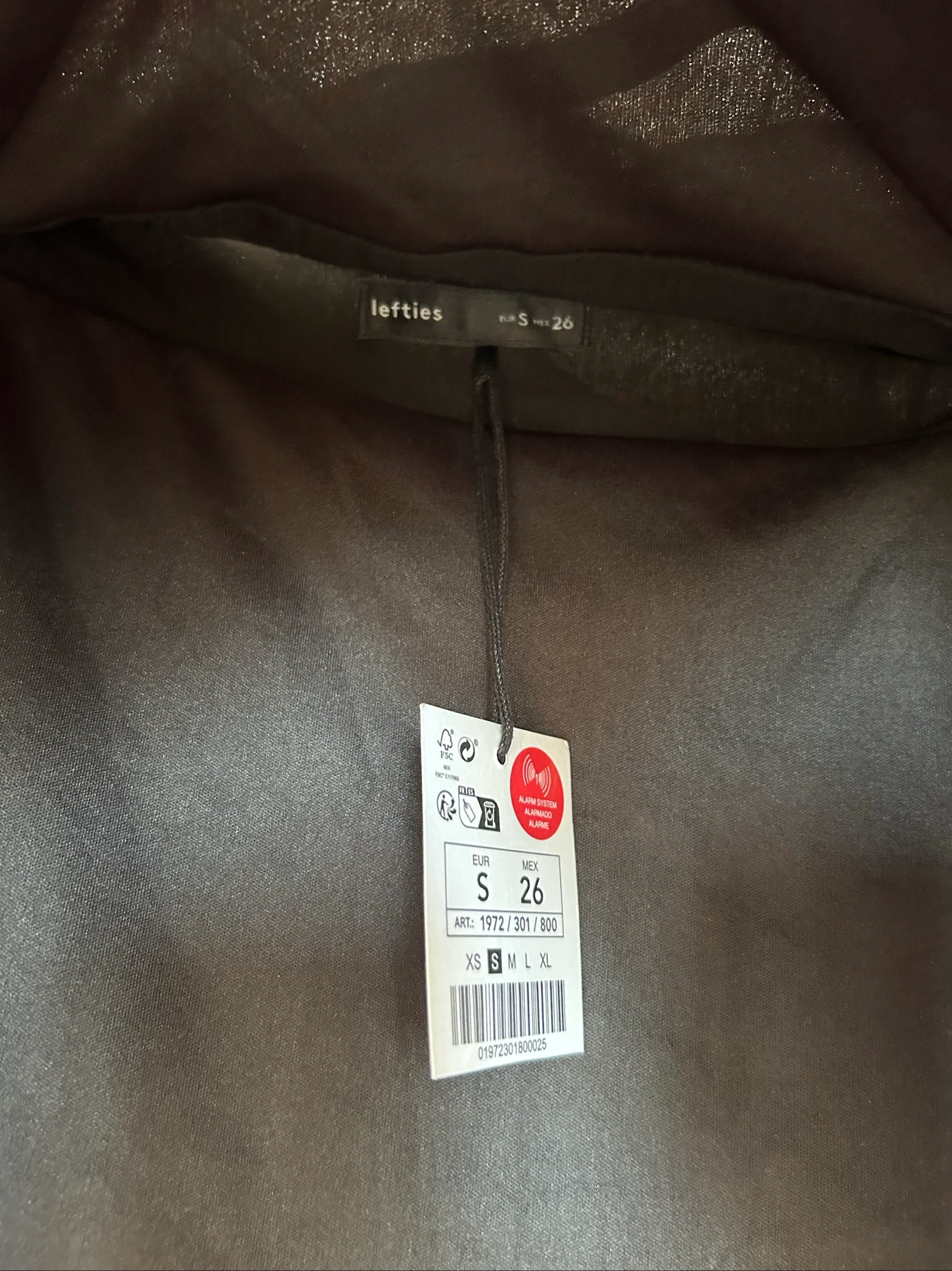 Robe à volants. Lefties – photo 6
